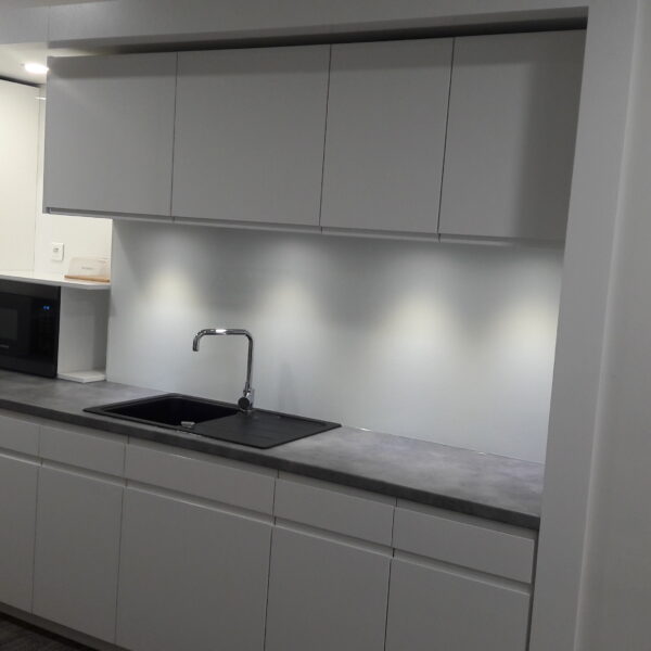 cuisine dans placard (4)